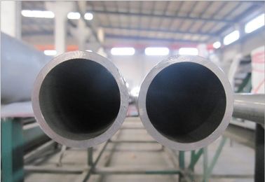 China Großer Durchmesser 5 Zoll-Edelstahl-nahtloses Rohr im Erdöl und in der Chemikalie fournisseur